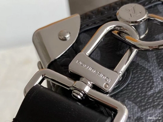 SIDE VUITTON LOUIS TRUNK MM 0715